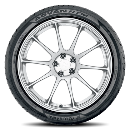 Yokohama Advan Fleva V701 Tires 235/40R17 110170181