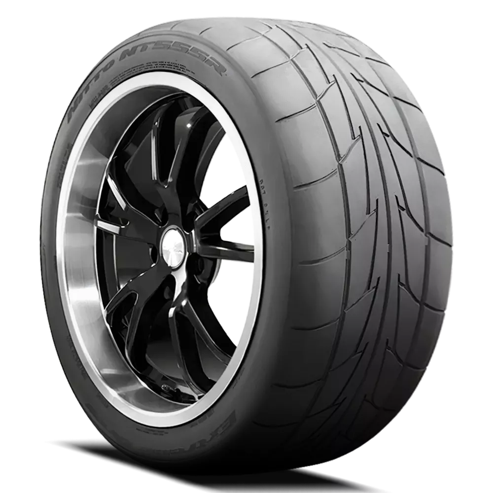 Nitto NT555R Tires P305/40R18 180720
