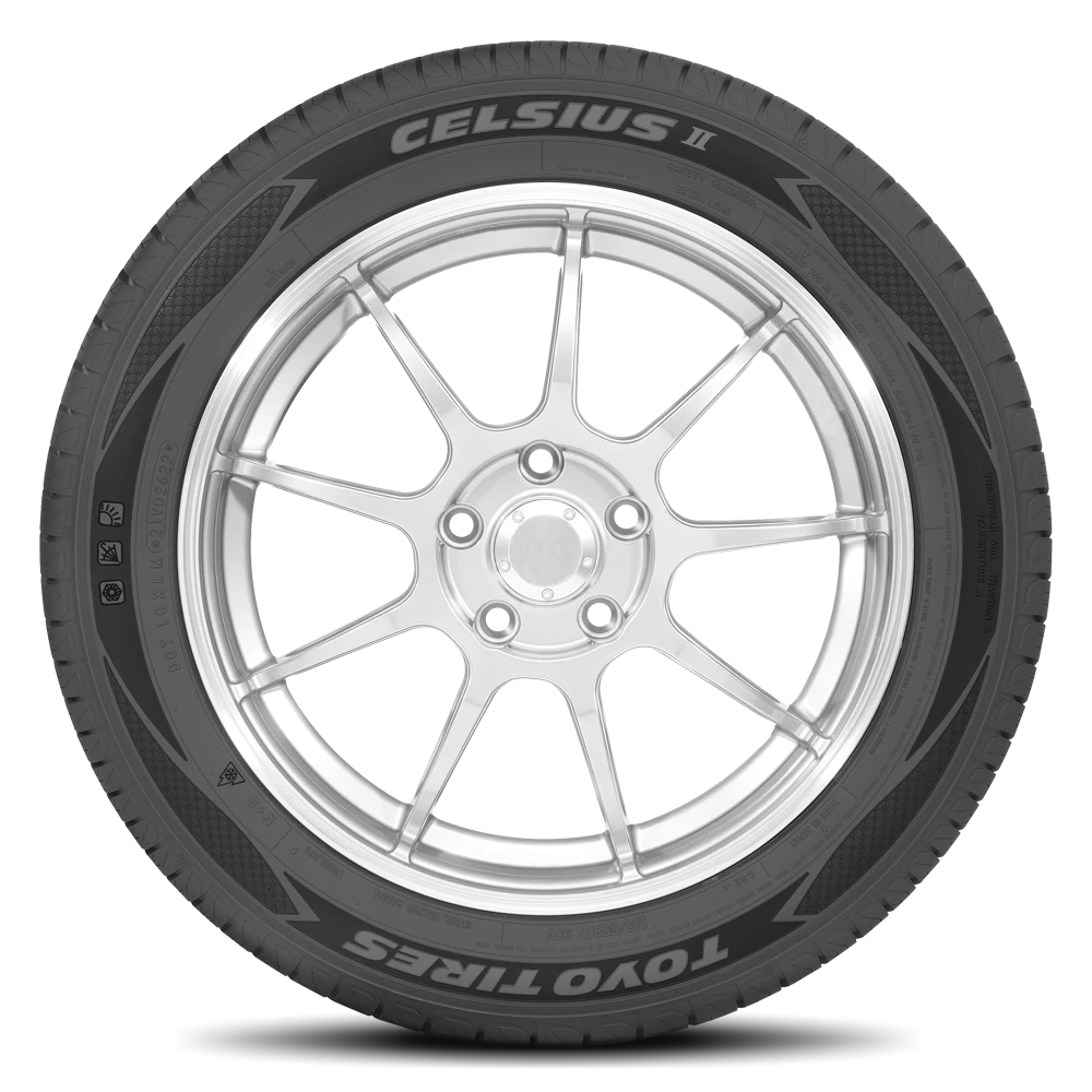 Toyo Celsius Ii Tires 235/75R15 239370