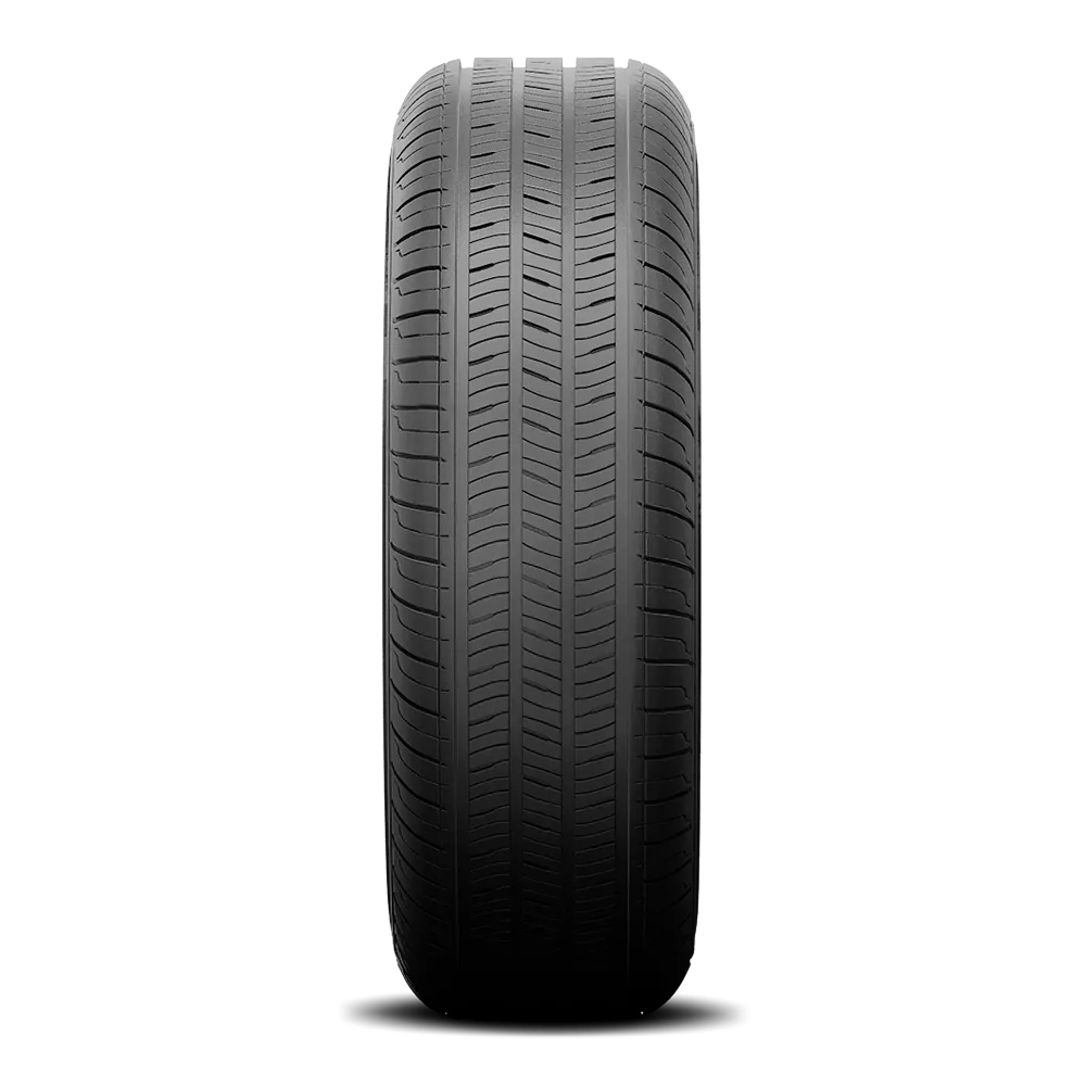 Kumho Solus TA31 Tires 205/60R16 2262353
