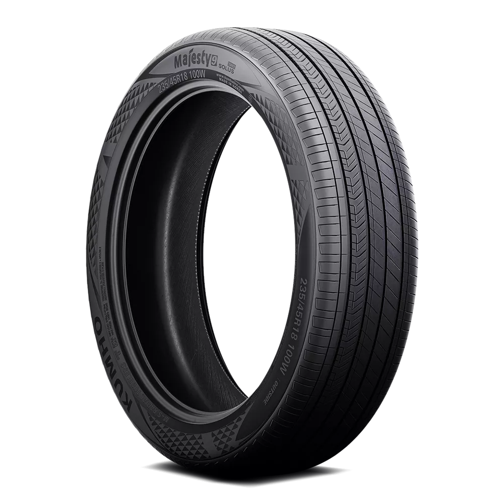 Kumho Majesty 9 Solus TA91 Tires 235/45R19 2326713