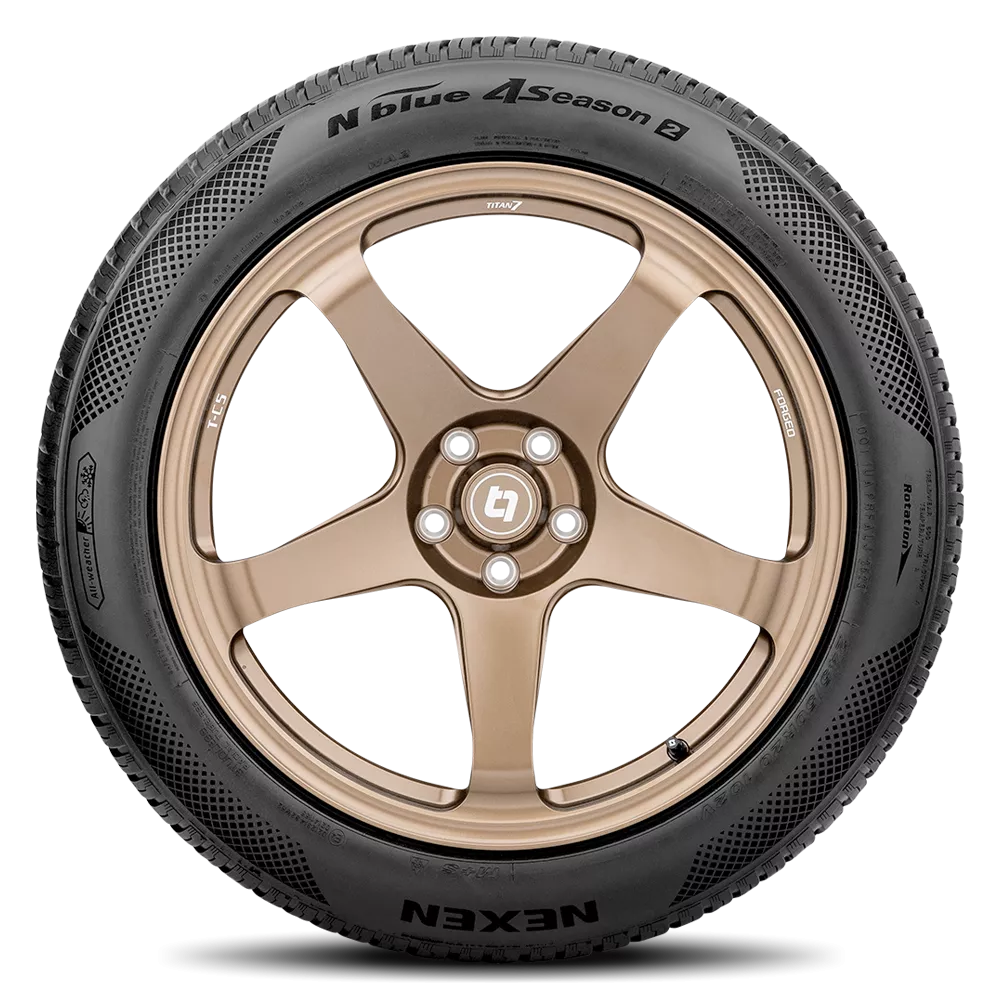 Nexen Nblue 4SEASON 2 Tires 235/60R18 16188NXK