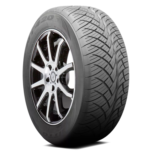 Nitto NT420S Tires 285/45R22XL 202070