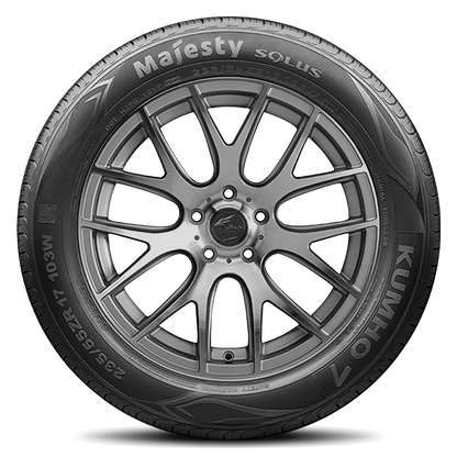 Kumho Majesty Solus KU50 Tires 225/40R18 2218603