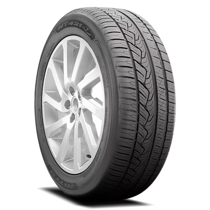 Nitto NT421Q Tires 275/40R20XL 210830