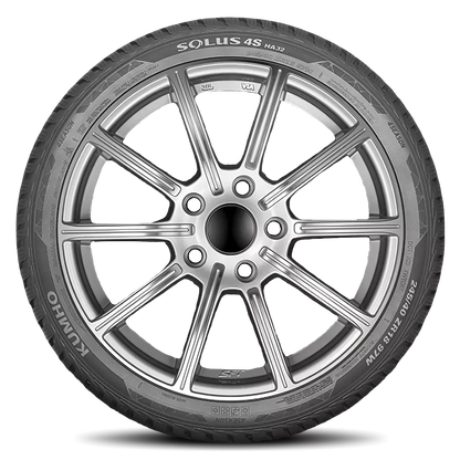 Kumho Solus 4S HA32 Tires 205/60R16 2360223
